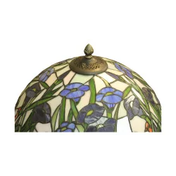 Eine Lampe im „Tiffany“-Stil