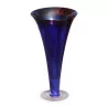 Un vase en verre soufflé violet-bleu - Moinat - Boites, Urnes, Vases