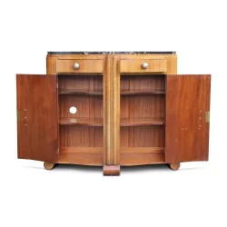 Un buffet Art Déco en palissandre et acajou dans le goût de Ruhlmann.