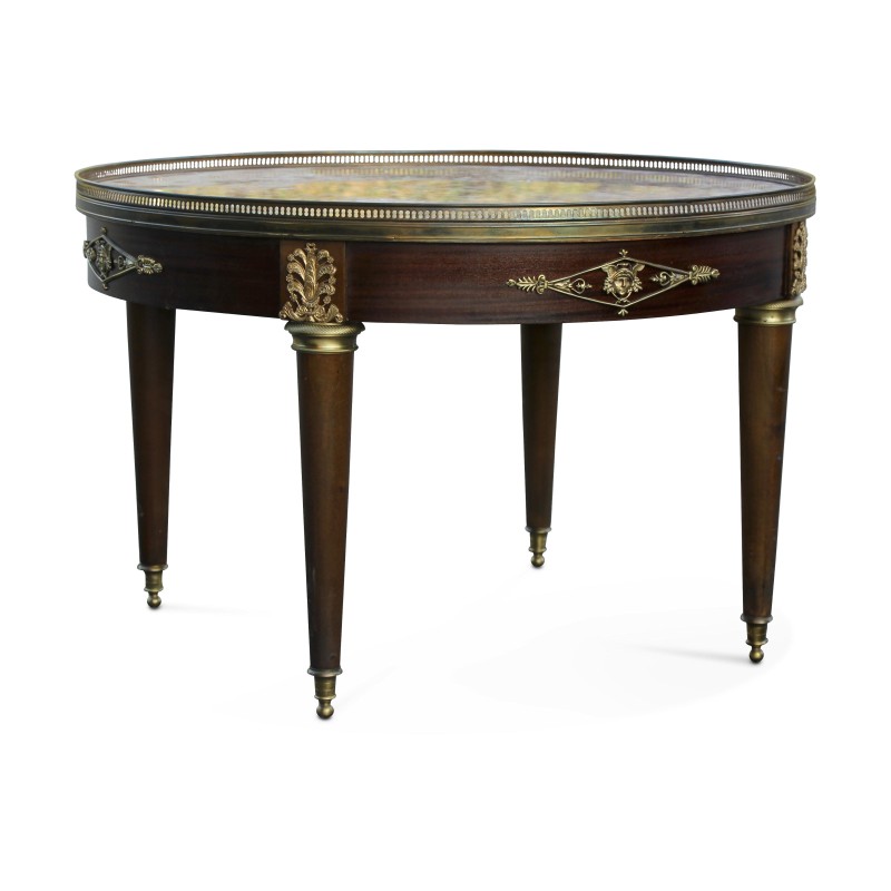 A small circular table, marble top - Moinat - End tables, Bouillotte tables, Bedside tables, Pedestal tables A small circular table, marble top - Moinat - End tables, Bouillotte tables, Bedside tables, Pedestal tables