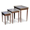 A set of three small mahogany tables - Moinat - Nest of tables