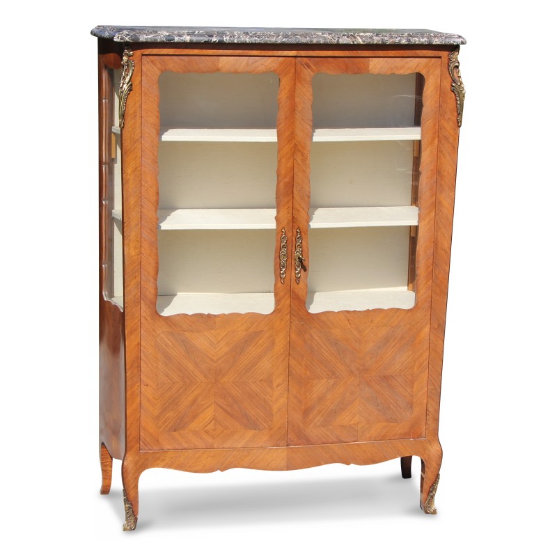 Une étagère vitrée en bois de rose,chêne et marbre - Moinat - Etagères, Bibliothèques, Vitrines Une étagère vitrée en bois de rose,chêne et marbre - Moinat - Etagères, Bibliothèques, Vitrines