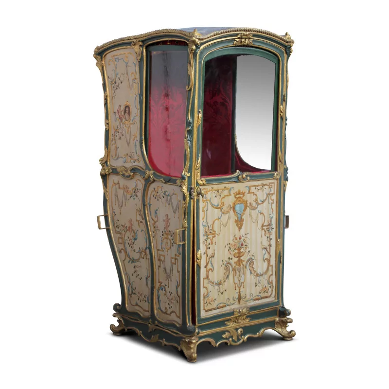 sedan chair, Louis XV period, in carved gilded wood and - Moinat - Decorating accessories