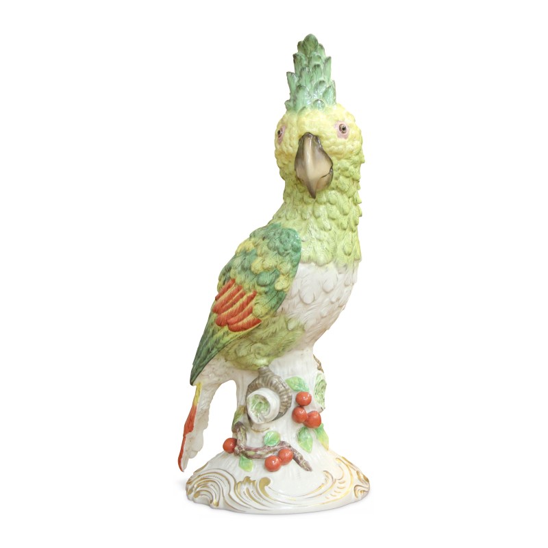 A porcelain sculpture from France - Moinat - Chinaware, Porcelain A porcelain sculpture from France - Moinat - Chinaware, Porcelain