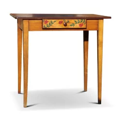 “花与兔”装饰的平面红木书桌