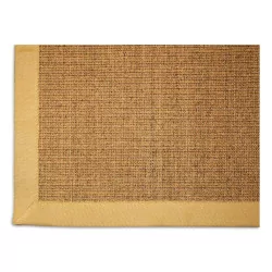 Un tapis en fibre de coco