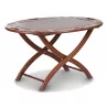Une table de salon en bois d’hévéa et teint acajou - Moinat - Tables de salon
