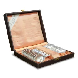 A set of 800 silver table utensils