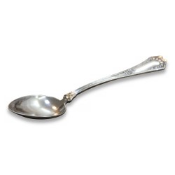 A set of 800 silver table utensils