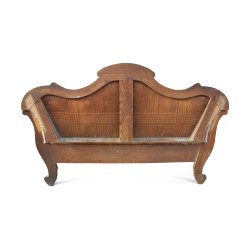 Ein Louis-Philippe-Sitz aus Walnussholz