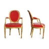 一对覆盖着红色天鹅绒的镀金木质座椅 - Moinat - 扶手椅