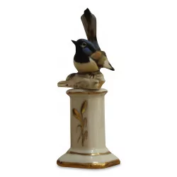 A work \"A nuthatch on a column\" porcelain from Saxony
