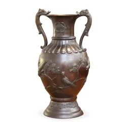 日本青铜花瓶，“龙与花”装饰