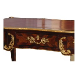 großer, doppelseitiger, flacher Louis XV-Schreibtisch