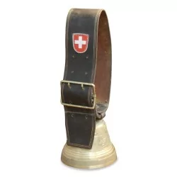 A bronze bell, Swiss crest on the bell and the collar. Foundry M. Brügger.