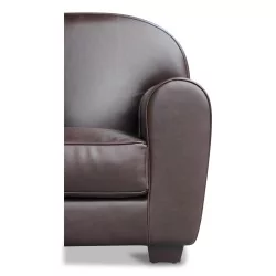 “Bixter”扶手椅，覆盖深棕色全粒面“Luxury”皮革