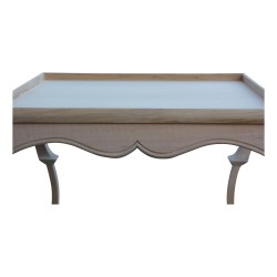 Une table basse en hêtre, tilleul. Patine bois brute