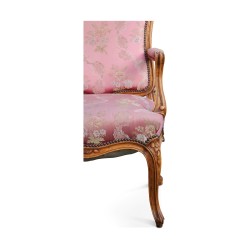 Une paire de fauteuil Louis XV en hêtre, dos plat