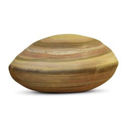 Ein Steinei mit kugelförmiger Verzierung