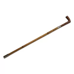 带木十字架的竹杖