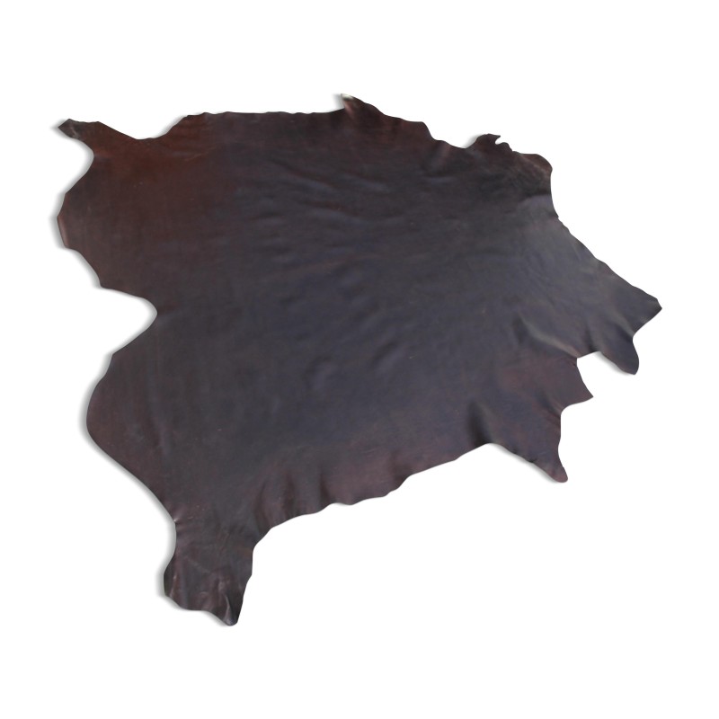 Un peau entière "Luxury" en cuir de vache, coloris brun foncé. Surface : 4.45 m2 - Moinat - Accessoires de décoration