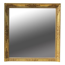 Зеркало в стиле ампир из богато резного позолоченного дерева, ртутное стекло. Франция