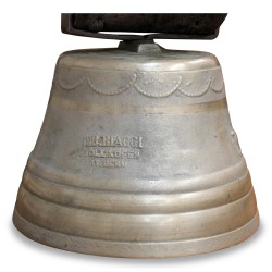 Une cloche en bronze "Biaggi / Zollikofen Bern"