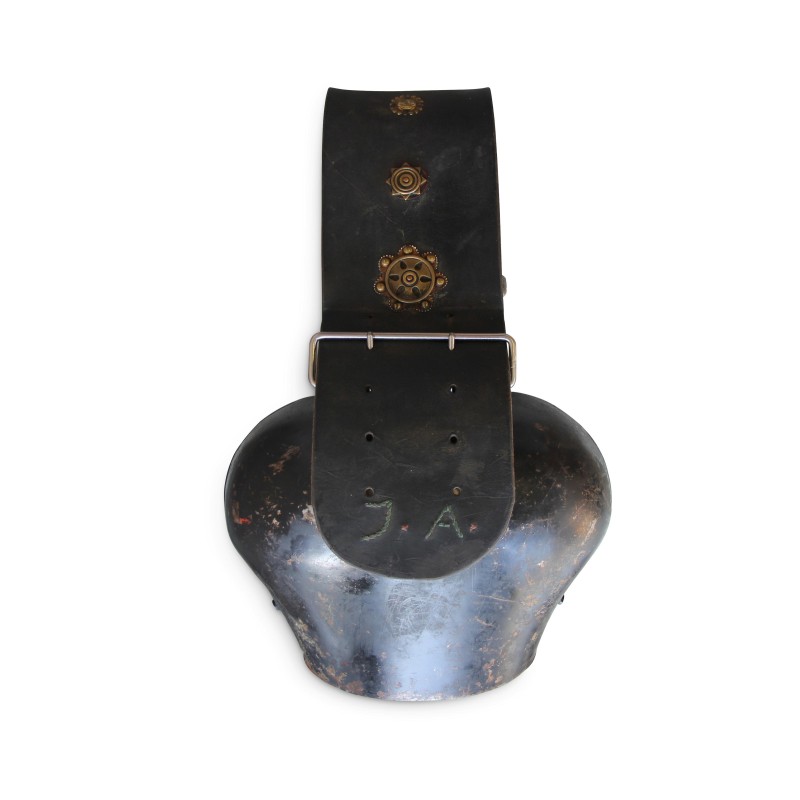 A metal spinning top with a leather collar. - Moinat - Decorating accessories