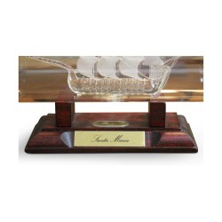 Une bouteille maquette de bateau en verre \"Santa Maria Longines 121\".