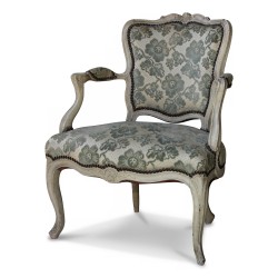 Fauteuil cabriolet Louis XV en noyer