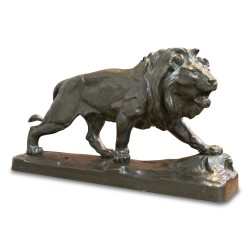 Bronze \"Lion marchant\" signé Paul Thomas (1859-1910). Paris