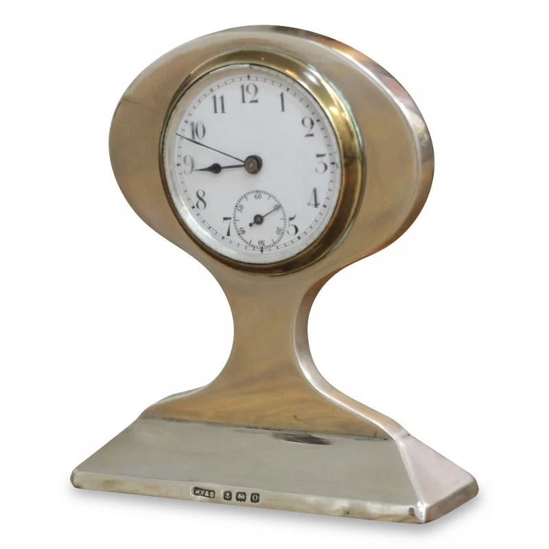 Pendulette en argent. Angleterre. Vers 1910. Fonctionne - Moinat - Argenterie