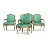 Set of four Louis XV armchairs in gilded beechwood. Carved with roses. - Moinat - Ensembles
