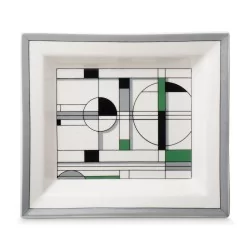 \"Art Deco\" porcelain pocket emptier.