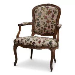 Pair of Louis XV \"Cabriolet\" walnut armchairs signed \"RC REVZE\"