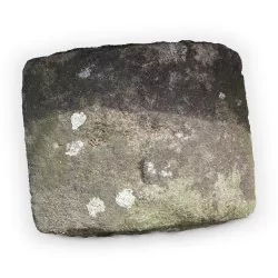 Cantonal boundary stone in limestone.