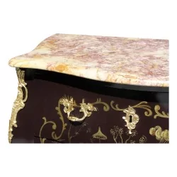 Louis XV \"Chinese\" chest of drawers