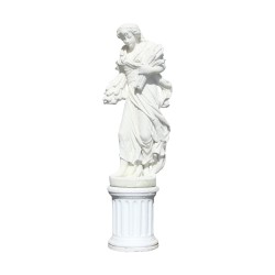 大型碎石雕像“女人 - 春天”......